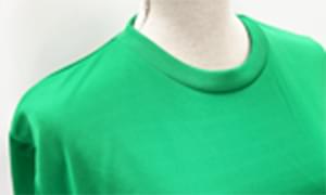 Tシャツカラー：グリーンの写真を拡大する