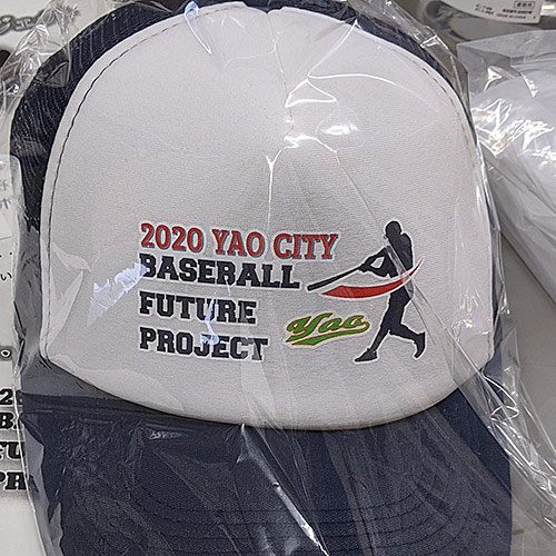 オリジナル帽子・キャップの制作事例-八尾市軟式野球協会事務局様